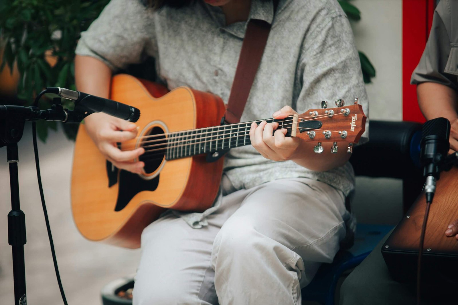 guitar for late starters
