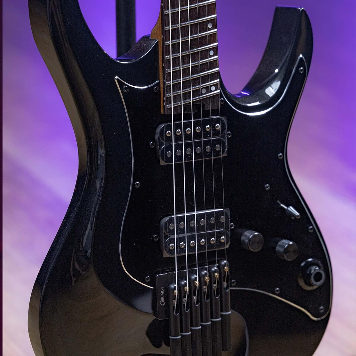 GTRS W800 Professional Electric Guitar Kit with Intelligent Process System Guitar Simulations Effects Drum Looper Metronome Support App Control for Recording Performance Practice