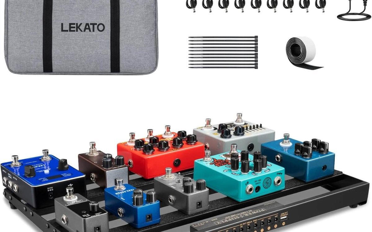 LEKATO Pedal Board with Built-in Power Supply, 19.1 * 12.2 * 1.8 in Large Effect Pedalboard, Aluminum Alloy PedalBoard Set with Carrying Bag, Pedal Cables, Sticker